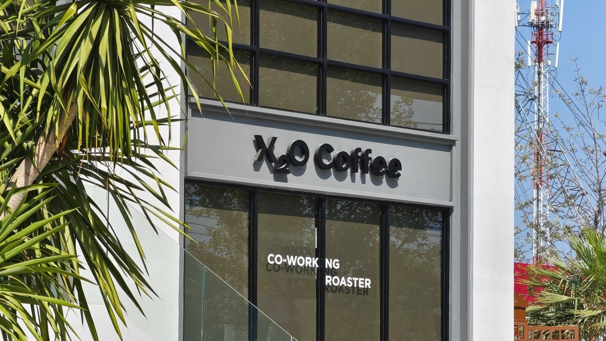 X2O Coffee คาเฟ่ติด BTS คูคต 0 เมตร