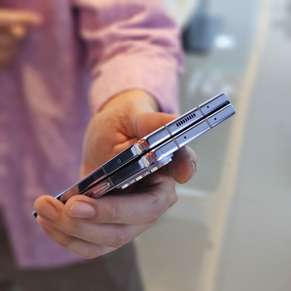 รีวิว Samsung Galaxy Z Flip 5 และ Fold 5 รุ่นใหม่ มีอะไรใหม่บ้าง