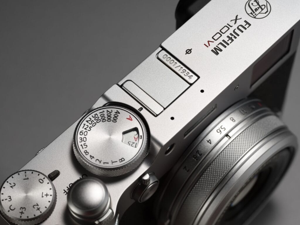 เปิดตัว “FUJIFILM X100VI” ระบบป้องกันภาพสั่นไหวภายในตัวกล้องครั้งแรกในตระกูล 9
